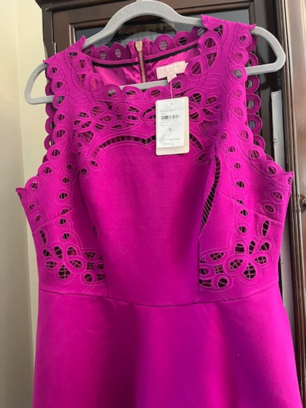 Ted Baker London designer midi dress. - Picture 3 of 4